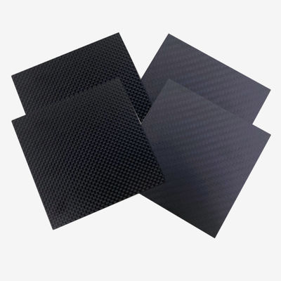 Пластинка с ЧПУ на заказ Обработка из углеродного волокна с 3K Twill Plain Design и технологией прессы